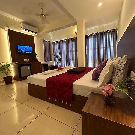 The Ocean Park Beach Resort Kovalam Exteriér fotografie