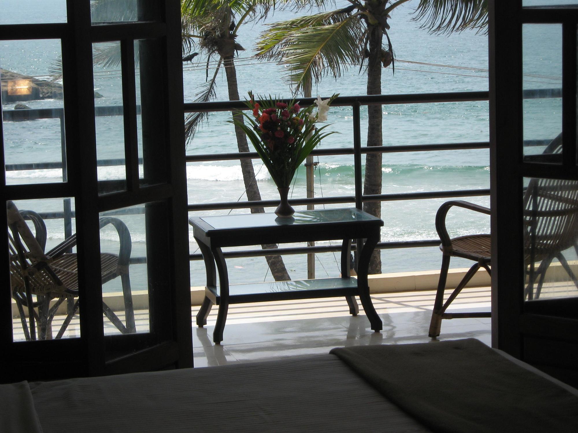 The Ocean Park Beach Resort Kovalam Exteriér fotografie