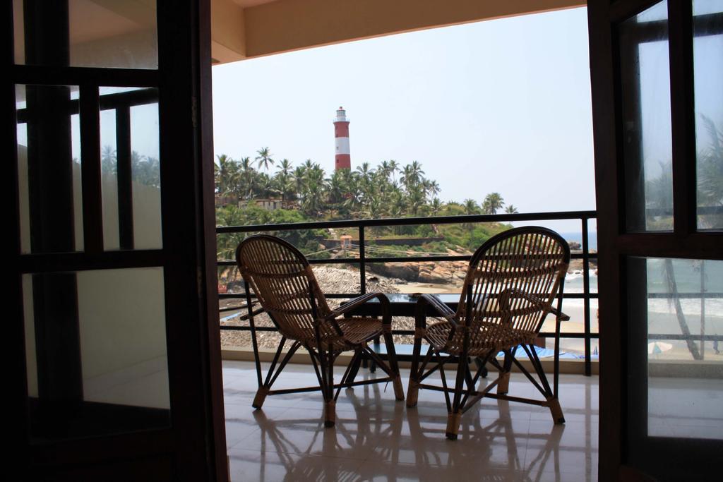 The Ocean Park Beach Resort Kovalam Exteriér fotografie